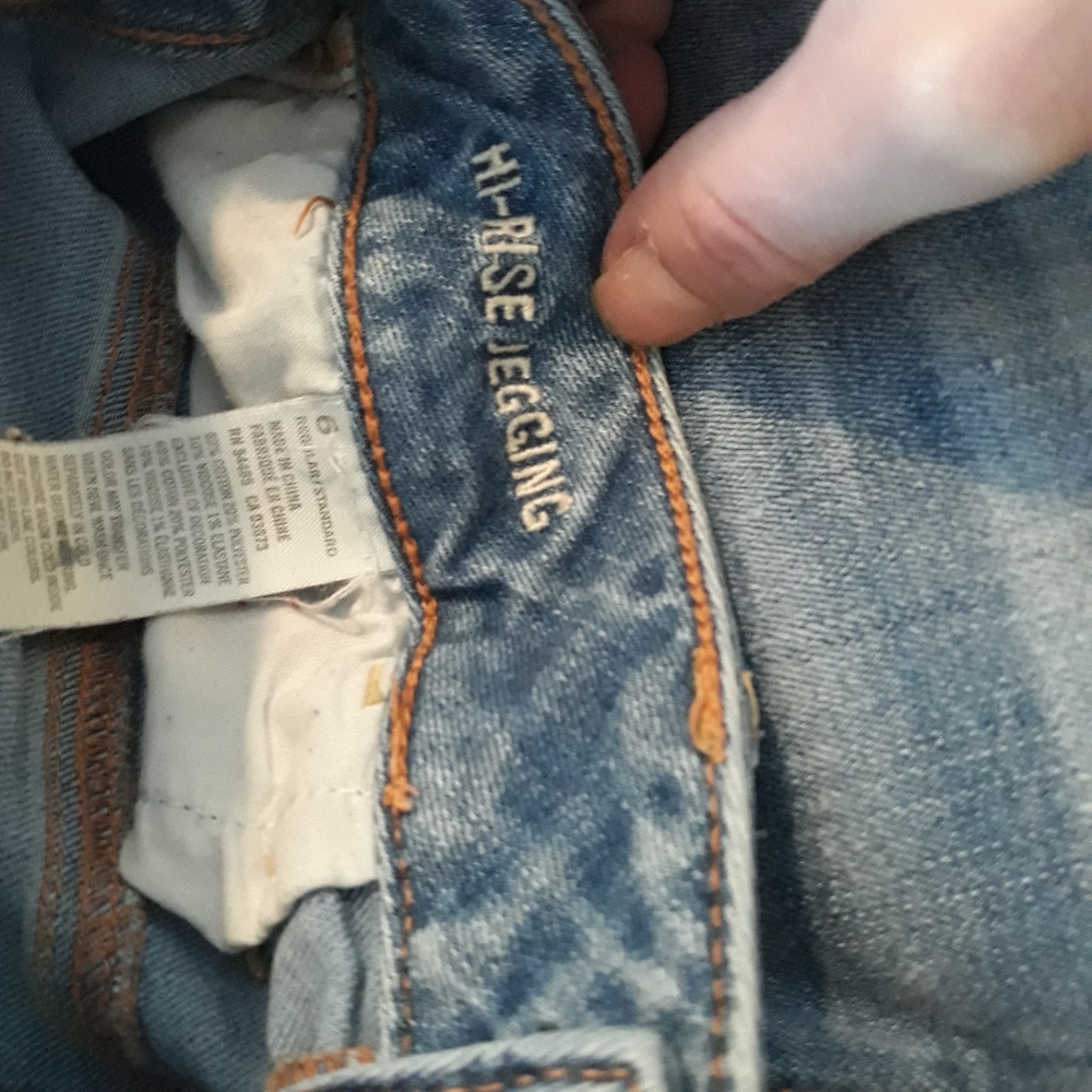 American Eagle High Rise Jegging